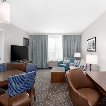 Doubletree By Hilton Charleston Mount Pleasant Hotel Exterior photo