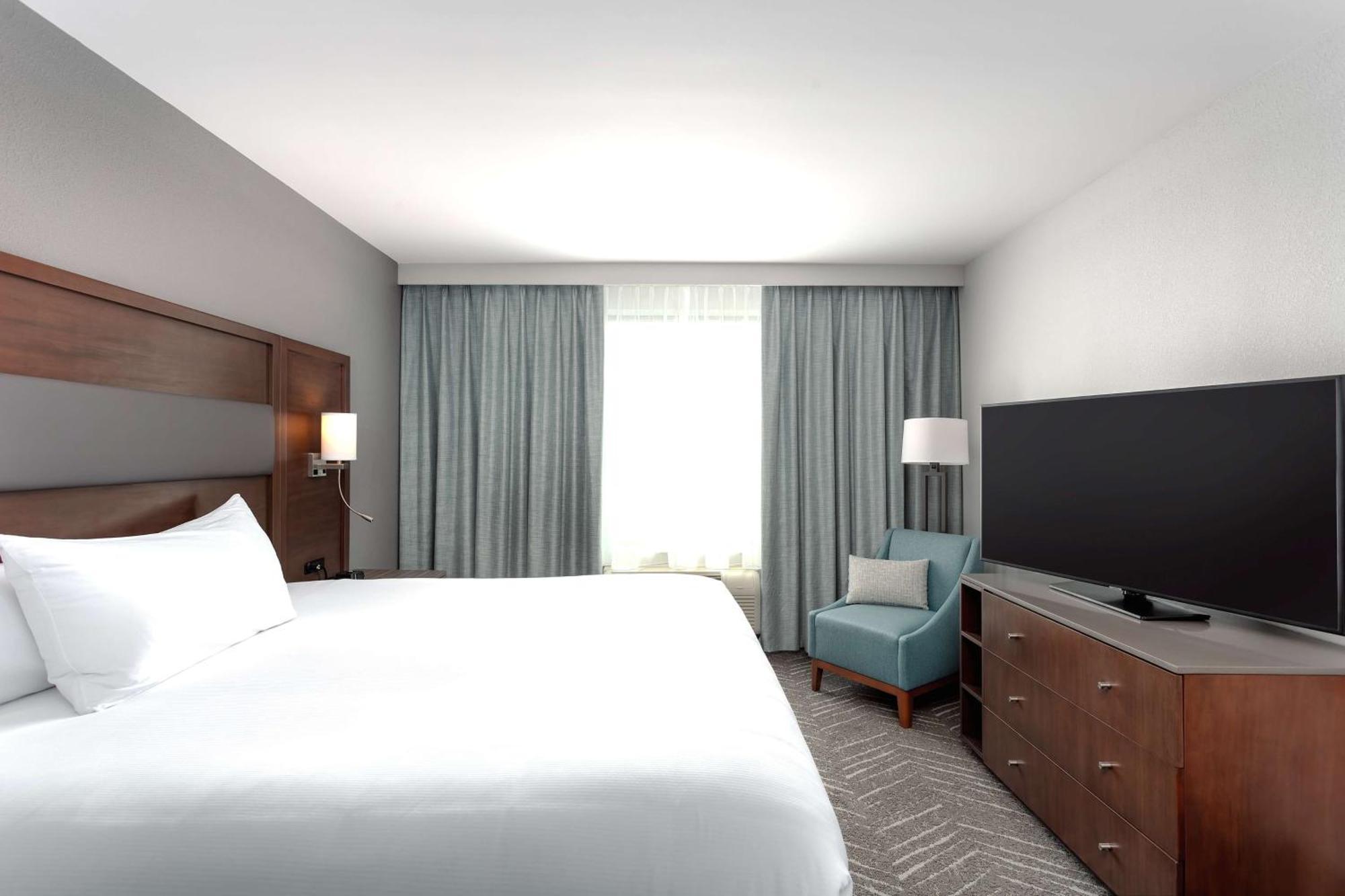 Doubletree By Hilton Charleston Mount Pleasant Hotel Exterior photo